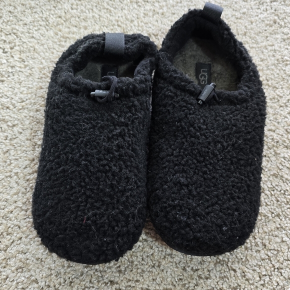 Ugg Plushy Slippers - Picture 2 of 7
